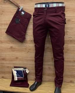 A picture of Khakis