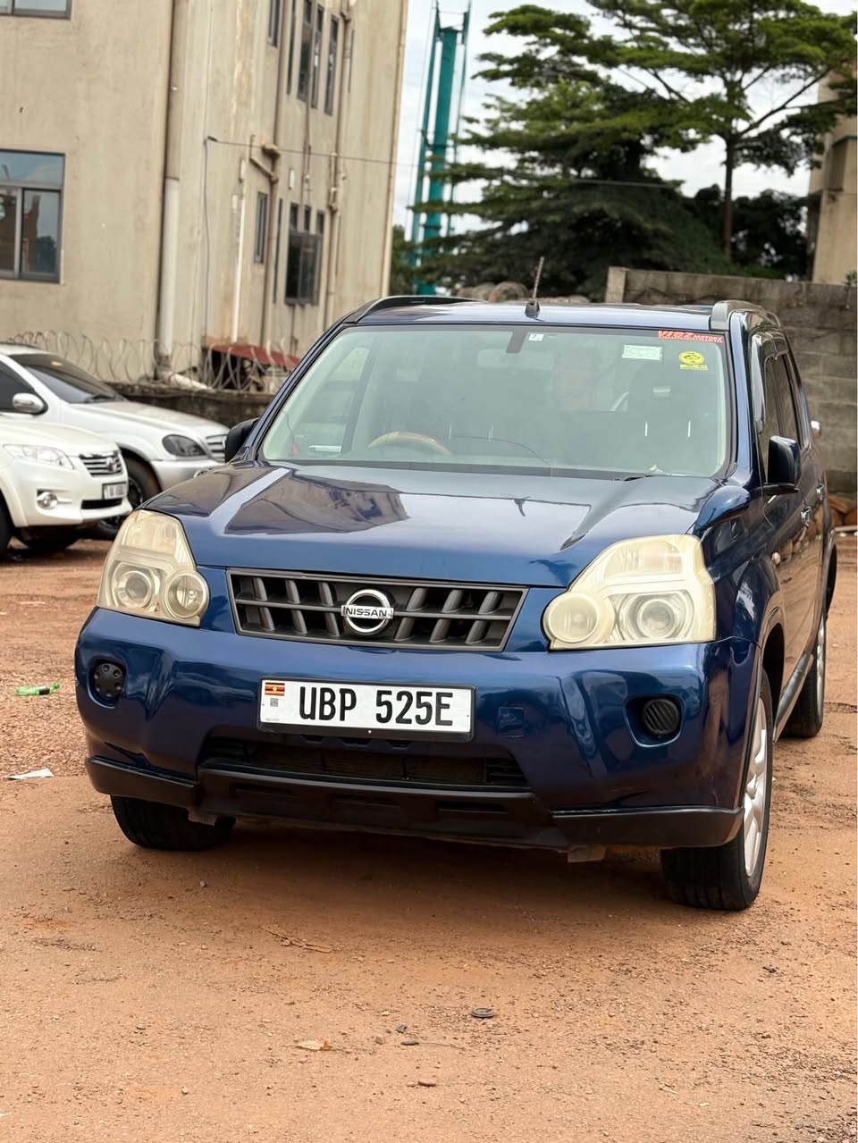 A picture of Nissan Xtrail For Sale 27M 0705176582