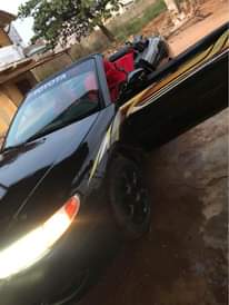 A picture of Toyota solara 2002 convertible