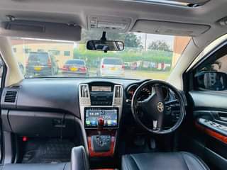 A picture of TOYOTA HARRIER BEI MILIONI 19 5