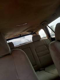 A picture of Engine and gear perfectly Ac need attention First body 1