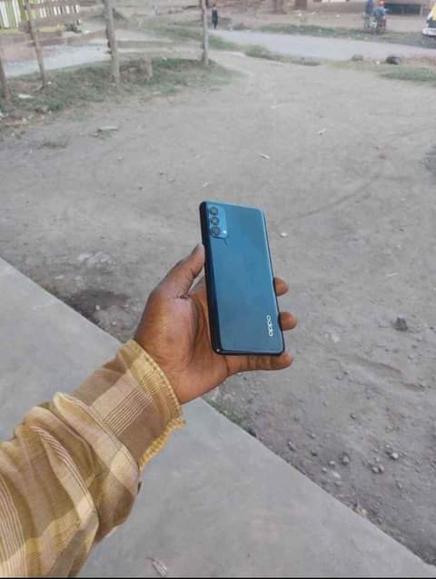 A picture of OPPO Reno 4