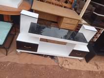 A picture of Office table
