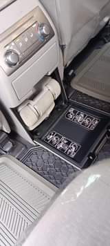 A picture of Toyota Highlander 2013