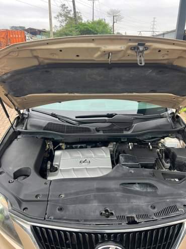 A picture of DIRECT TOKUNBO TOTAL ACCIDENT FREE LEXUS RX350 YEAR 2010 JUNE