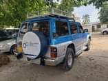 A picture of Nissan Safari