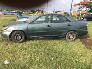 A picture of 2005 Toyota Camry first body buy and drive engine gear
