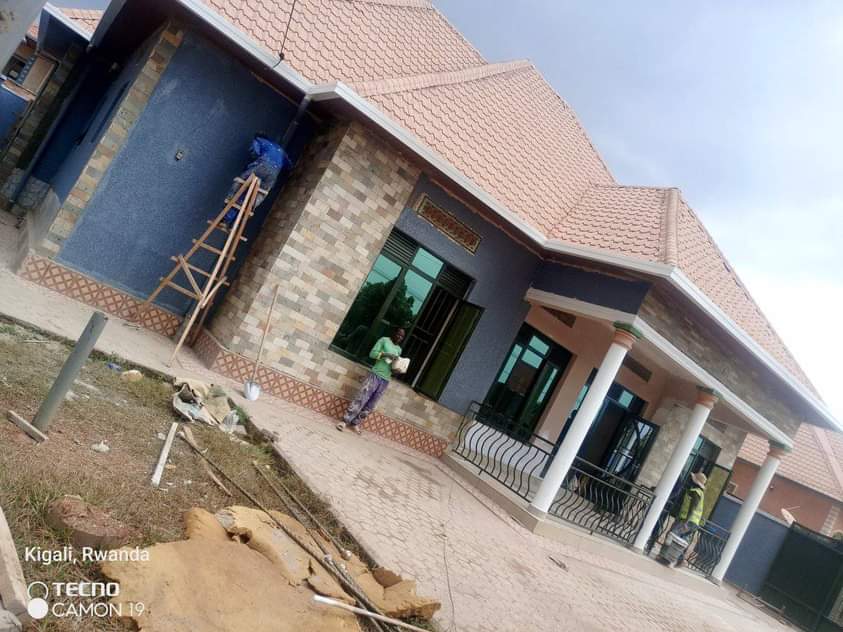 self compound houses