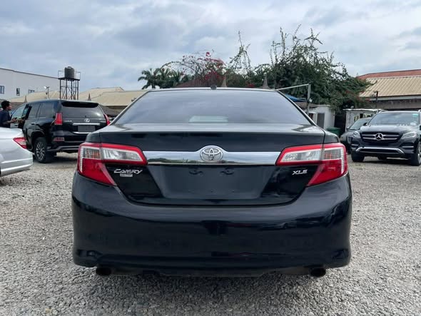 A picture of EXTREMELY CLEAN 2013 TOYOTA CAMRY XLE
