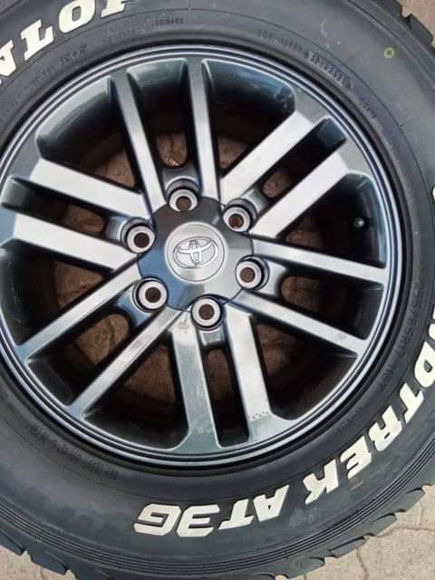 dunlop grandtrek