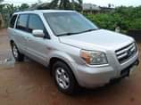 A picture of 2008 Honda Pilot 120736