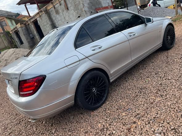 A picture of MERCEDES BENZ