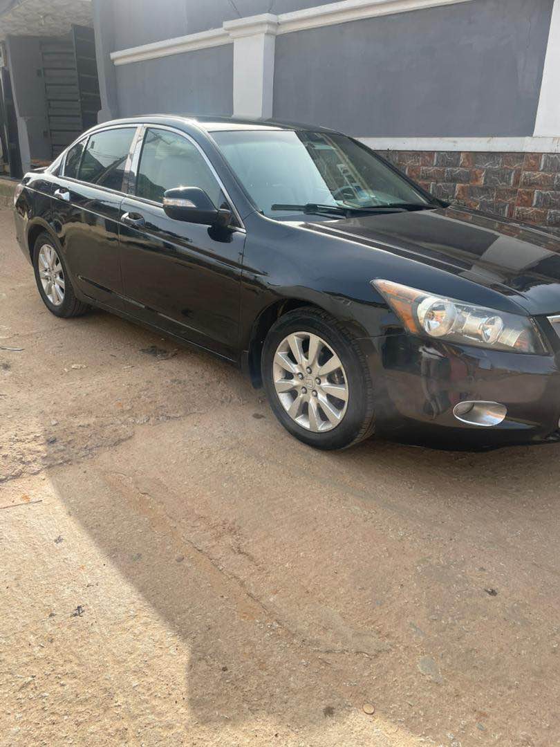 A picture of Honda accord 2008 model