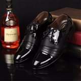 A picture of Cooperate Formal shoes