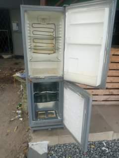 A picture of 170000 inagandisha ipo fresh 0655194001 inatakiwa pesa fasta