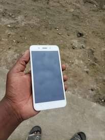 A picture of VIVO Y66 GB 64 RAM 6 GB