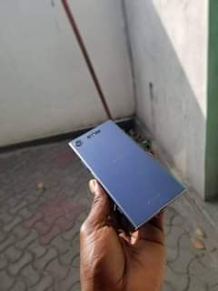 A picture of SONY XZ1