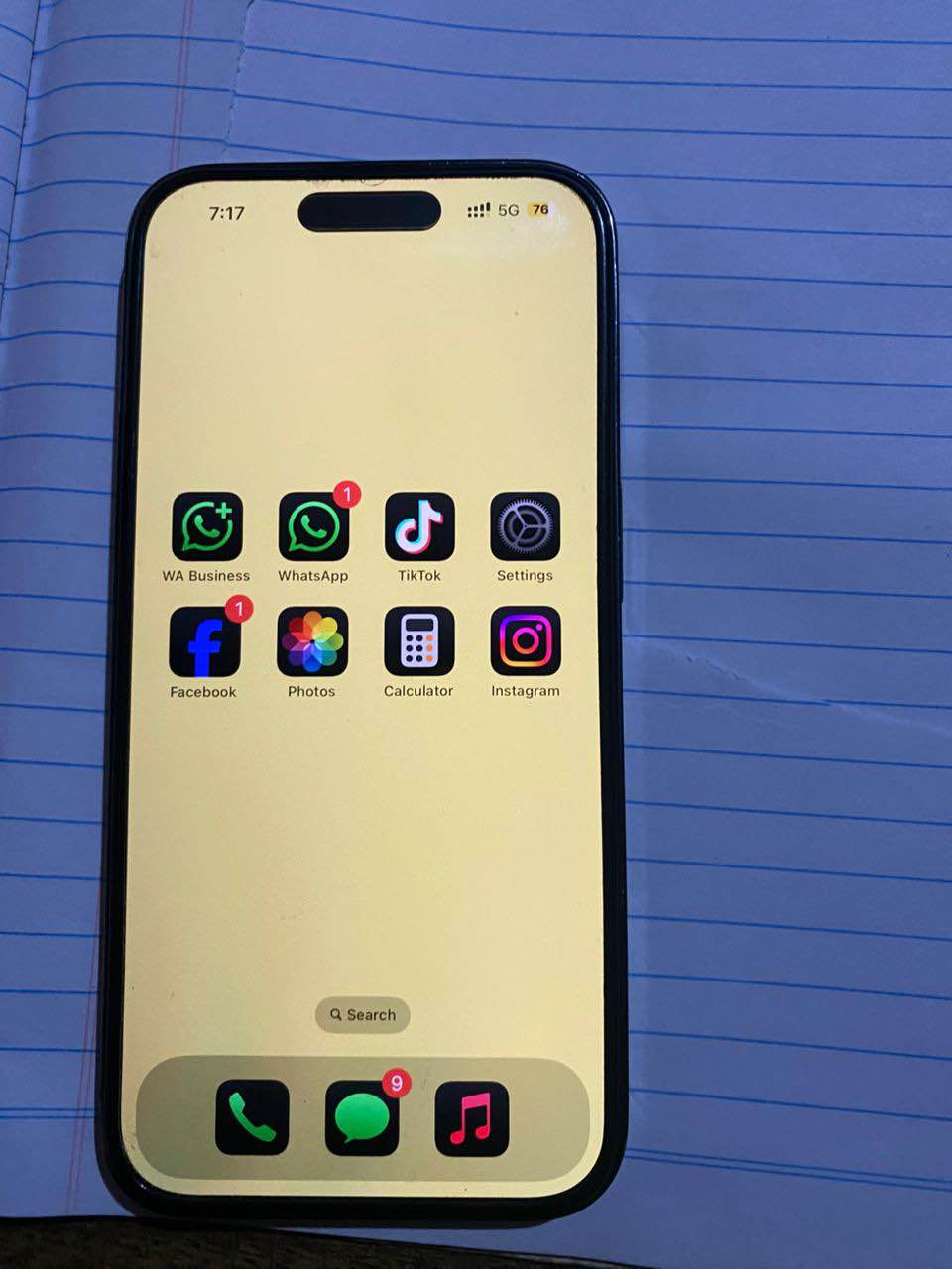 A picture of Iphone 14 pro 256