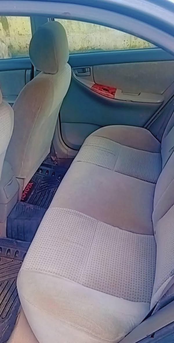 A picture of Toyota corolla 05