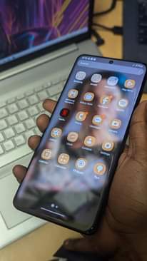 A picture of Samsung s20 ultra 5G