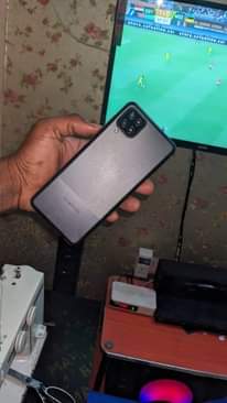 A picture of Samsung a12 gb64 ram 4