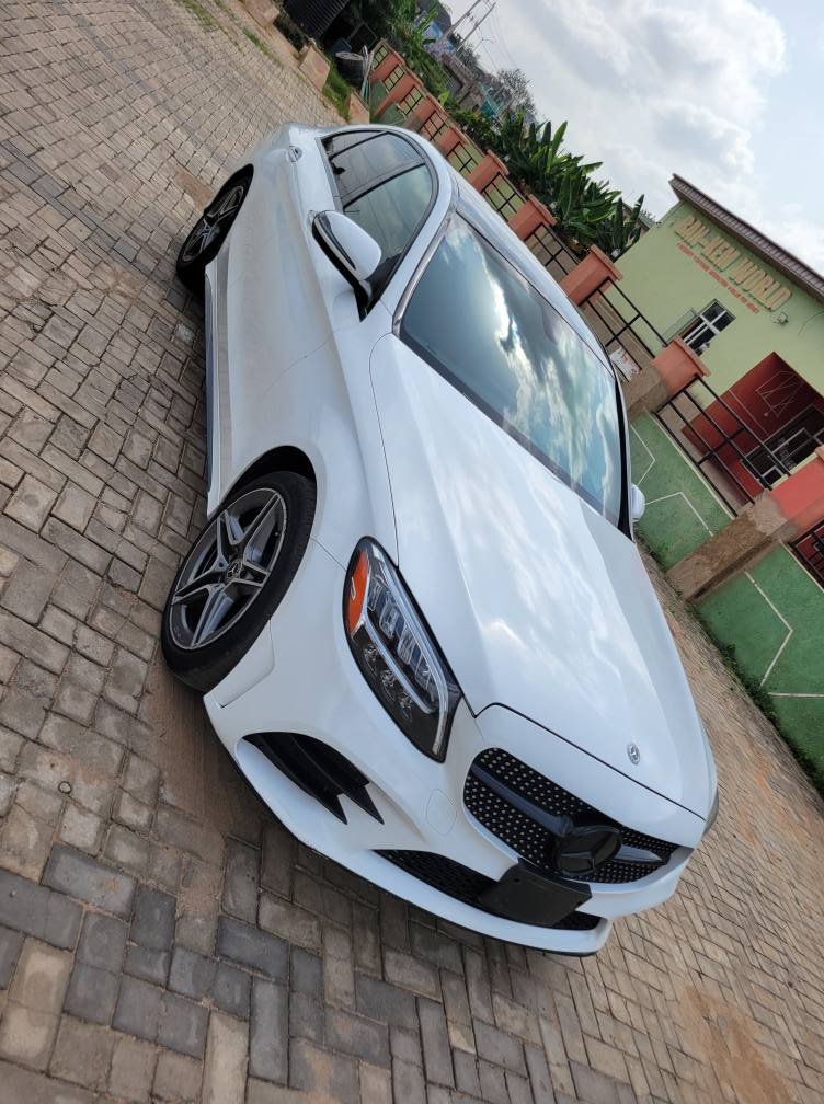 A picture of MB C300 2020 model Foreign used