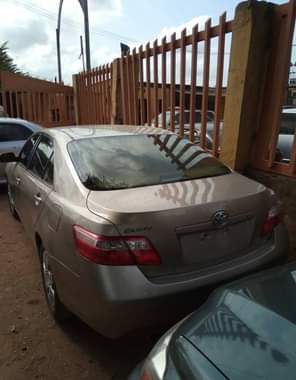 A picture of URGENT BUYER NEEDED Toyota Camry 2008 model Factory AC clean