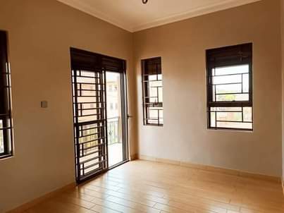 A picture of HOUSE ON SALE AT 670M