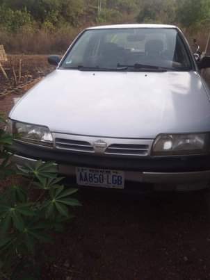 A picture of 1999 Good condition Nissan pemiera