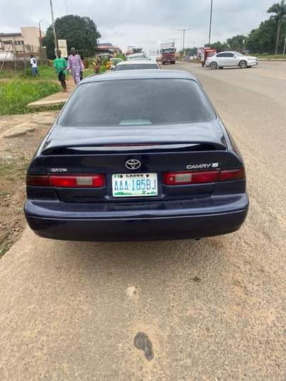 A picture of Toyota Corolla Obama 05 working perfectly nd other s for