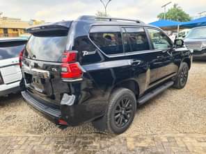 A picture of 2022 Toyota Prado V4 88M with duty ABUJA DEAL 08132662602
