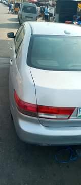 A picture of Honda Accord 2004