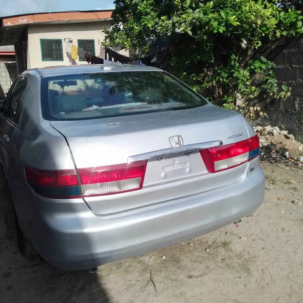 A picture of 2004 Honda Accord