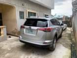 A picture of 2017 TOYOTA Rav4 2017