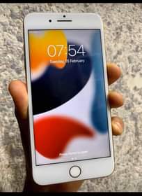 A picture of iphone 8plus. 256gb 300 000 Ubungo Riverside Kila kitu fresh