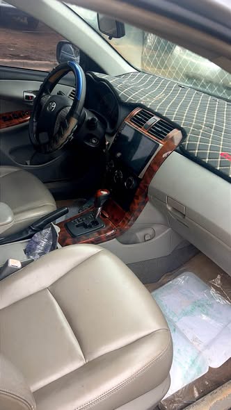 A picture of Toyota corola 2012