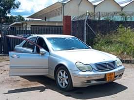 classifieds/cars mercedes