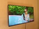 A picture of Hisense inch 32 smart 4k Tsh 350 000