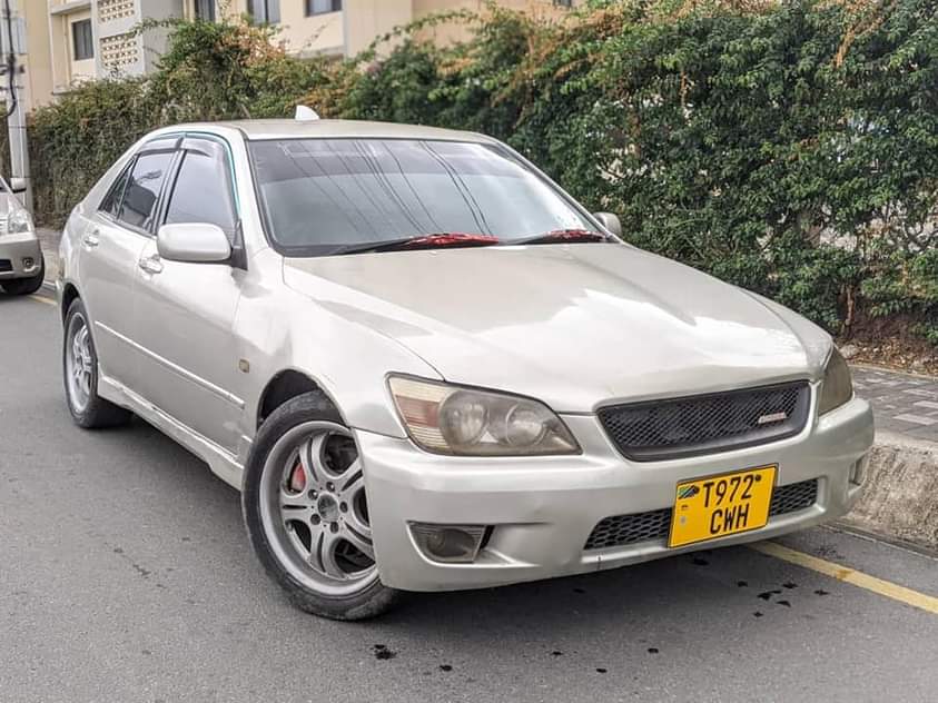 A picture of TOYOTA ALTEZZA