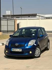 A picture of Yaris 08