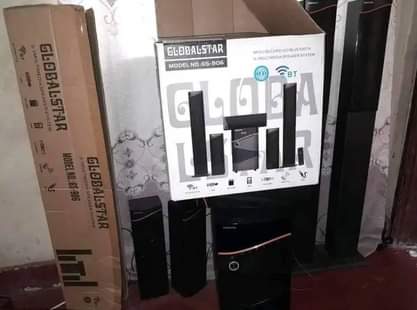 A picture of Global star home theater heavy base