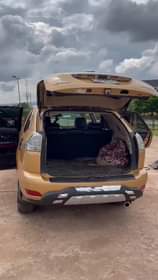 A picture of Extremely clean Lexus Rx330 available in excellent condition for 4