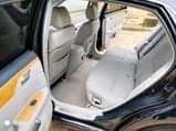 A picture of 2 8m clean Avalon ship everything is working keyless location