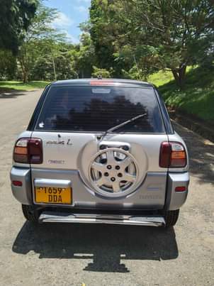 A picture of Toyota RAV4 Cc 1990 Price 12 5ml Call 0768862145 Arusha