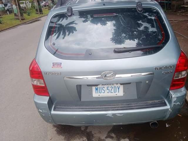 A picture of Hyundai 2005