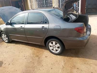 A picture of Neatly used 2005 Corrolla Toyota