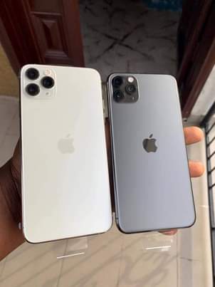 A picture of Iphone 11 pro max