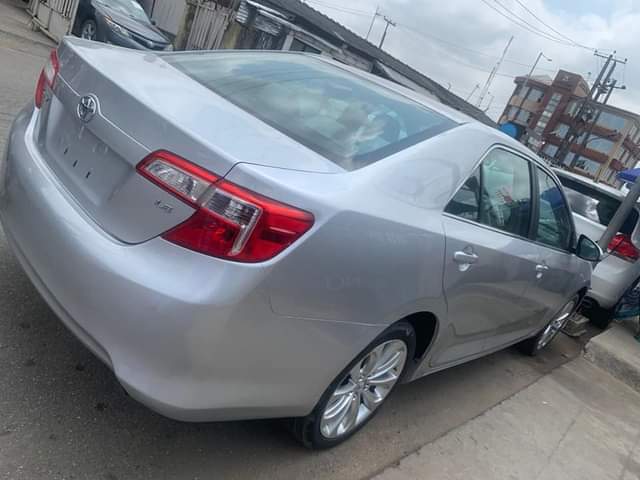 A picture of Toyota Camry 013