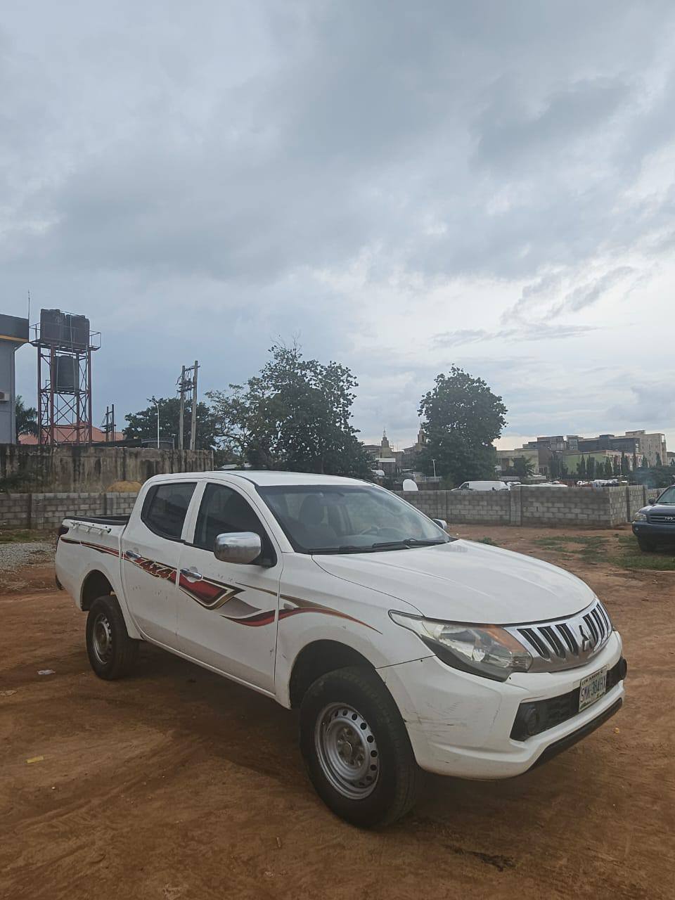A picture of 2016 MODEL L200