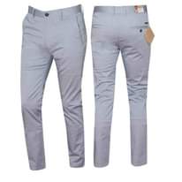 A picture of Mens khakis